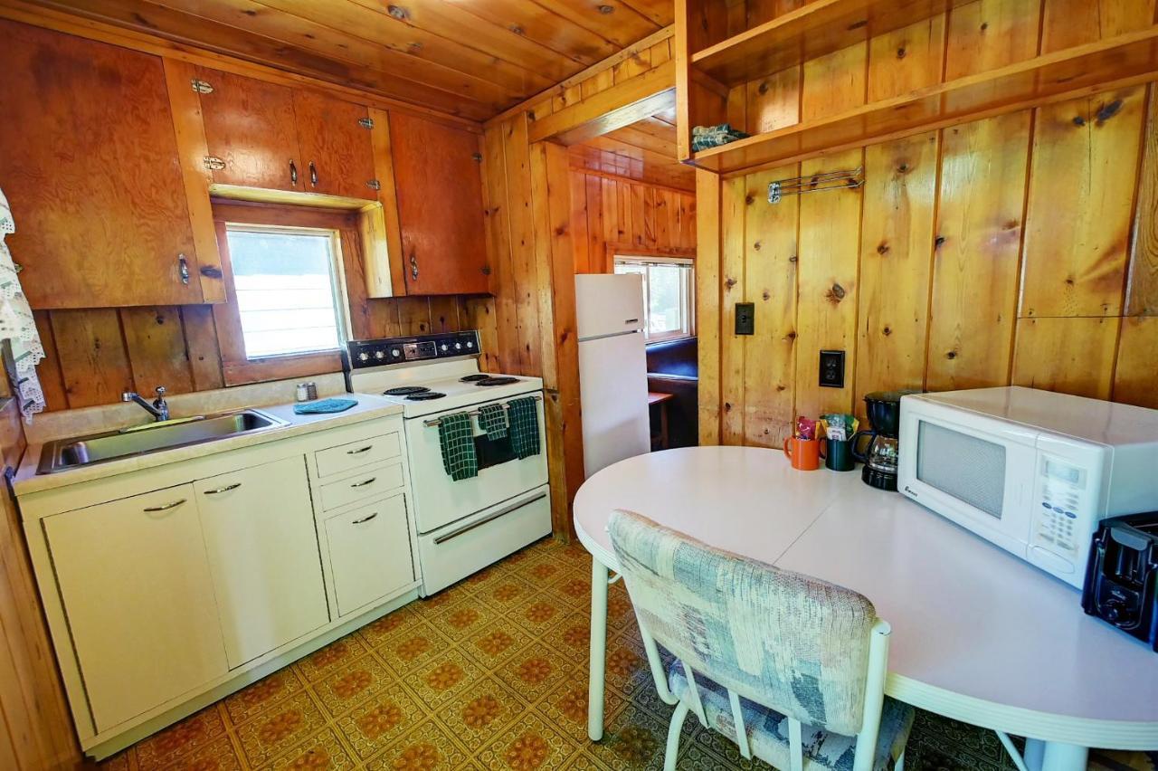 Idle A While Cabins Twisp 外观 照片