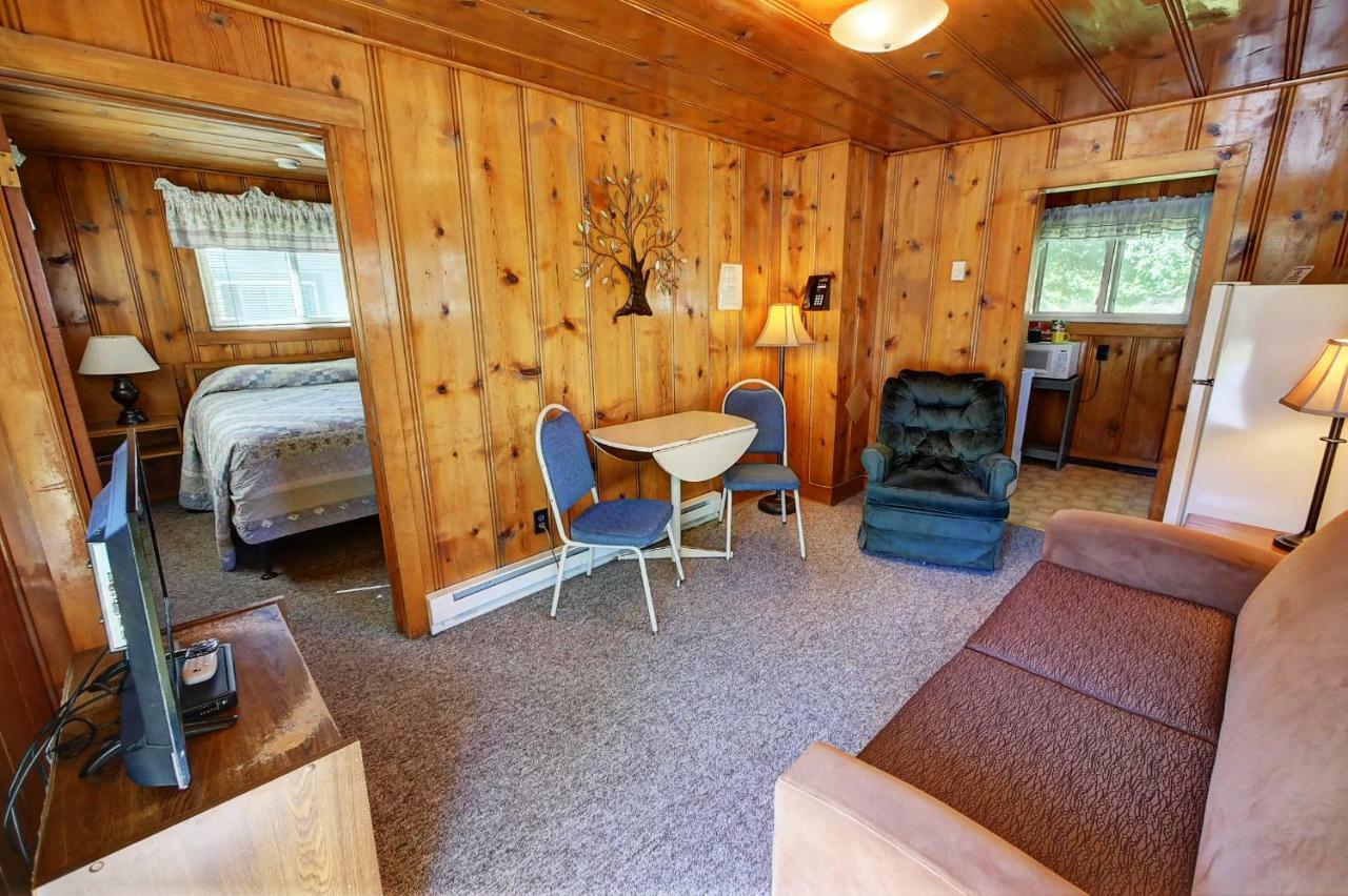 Idle A While Cabins Twisp 外观 照片