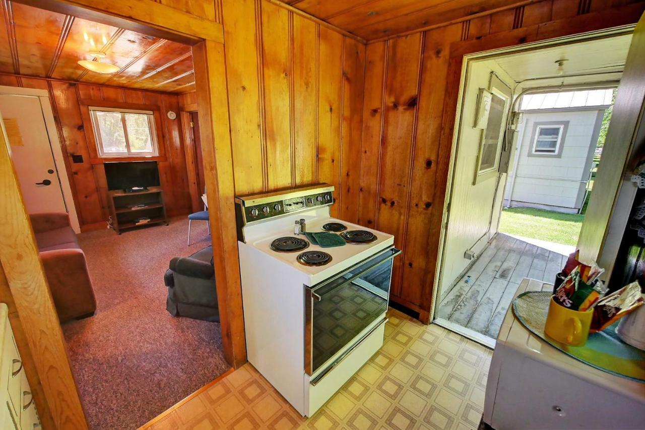 Idle A While Cabins Twisp 外观 照片