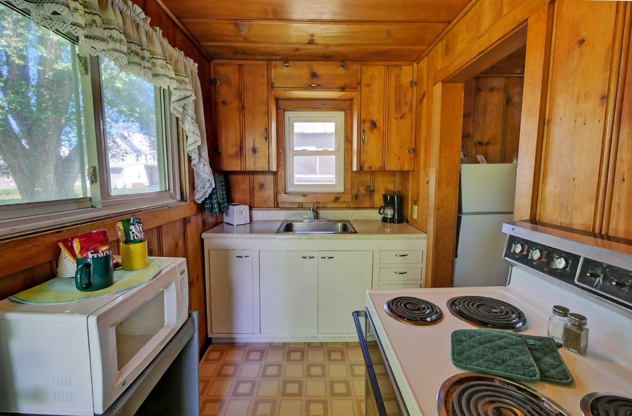 Idle A While Cabins Twisp 外观 照片